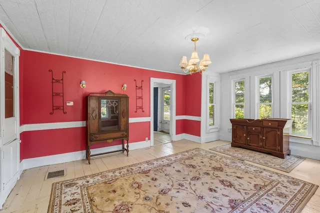 $319,500 | 2 Thundercastle Road, Readfield, ME 04355