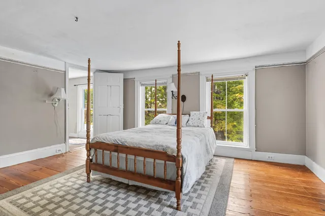 $319,500 | 2 Thundercastle Road, Readfield, ME 04355