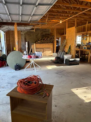 $319,500 | 2 Thundercastle Road, Readfield, ME 04355