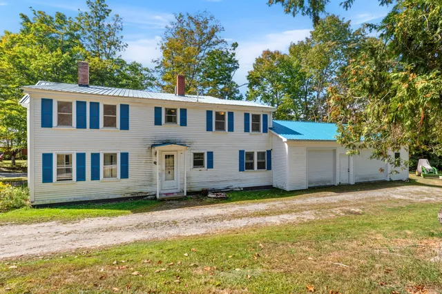 $319,500 | 2 Thundercastle Road, Readfield, ME 04355