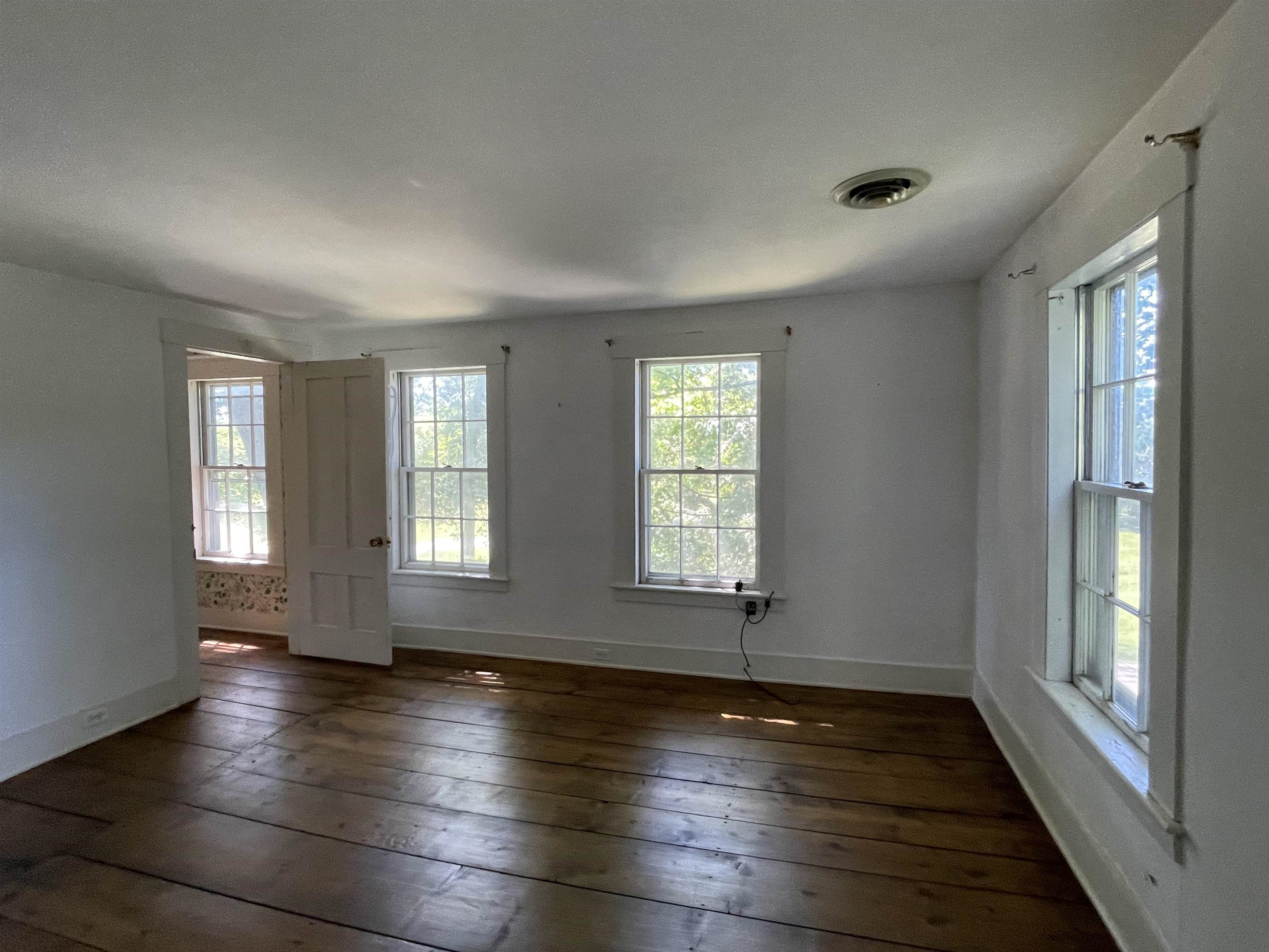 346 Hewitt Hill Road Pomfret, VT 05053 - Photo 28 of 38