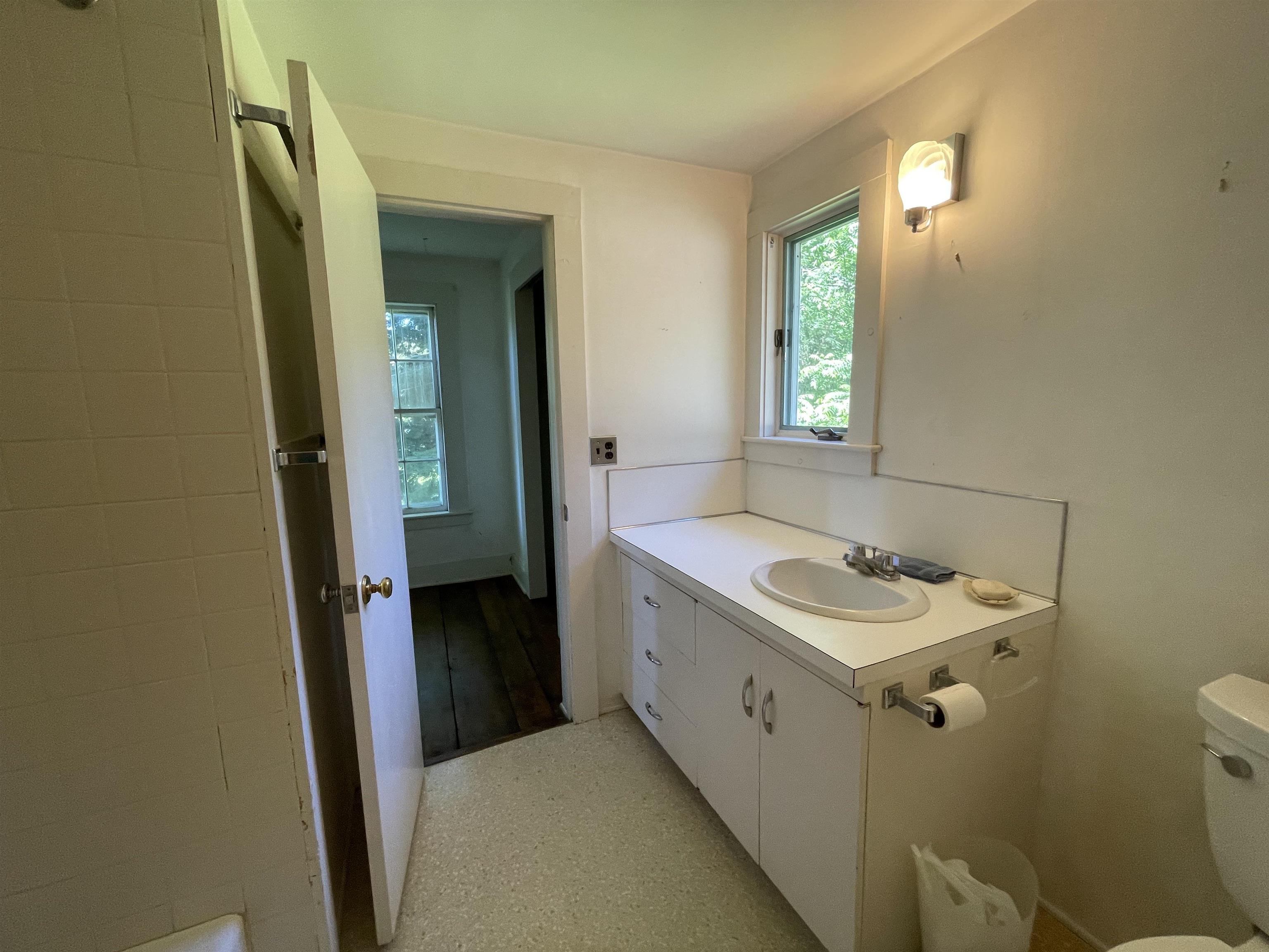 346 Hewitt Hill Road Pomfret, VT 05053 - Photo 32 of 38