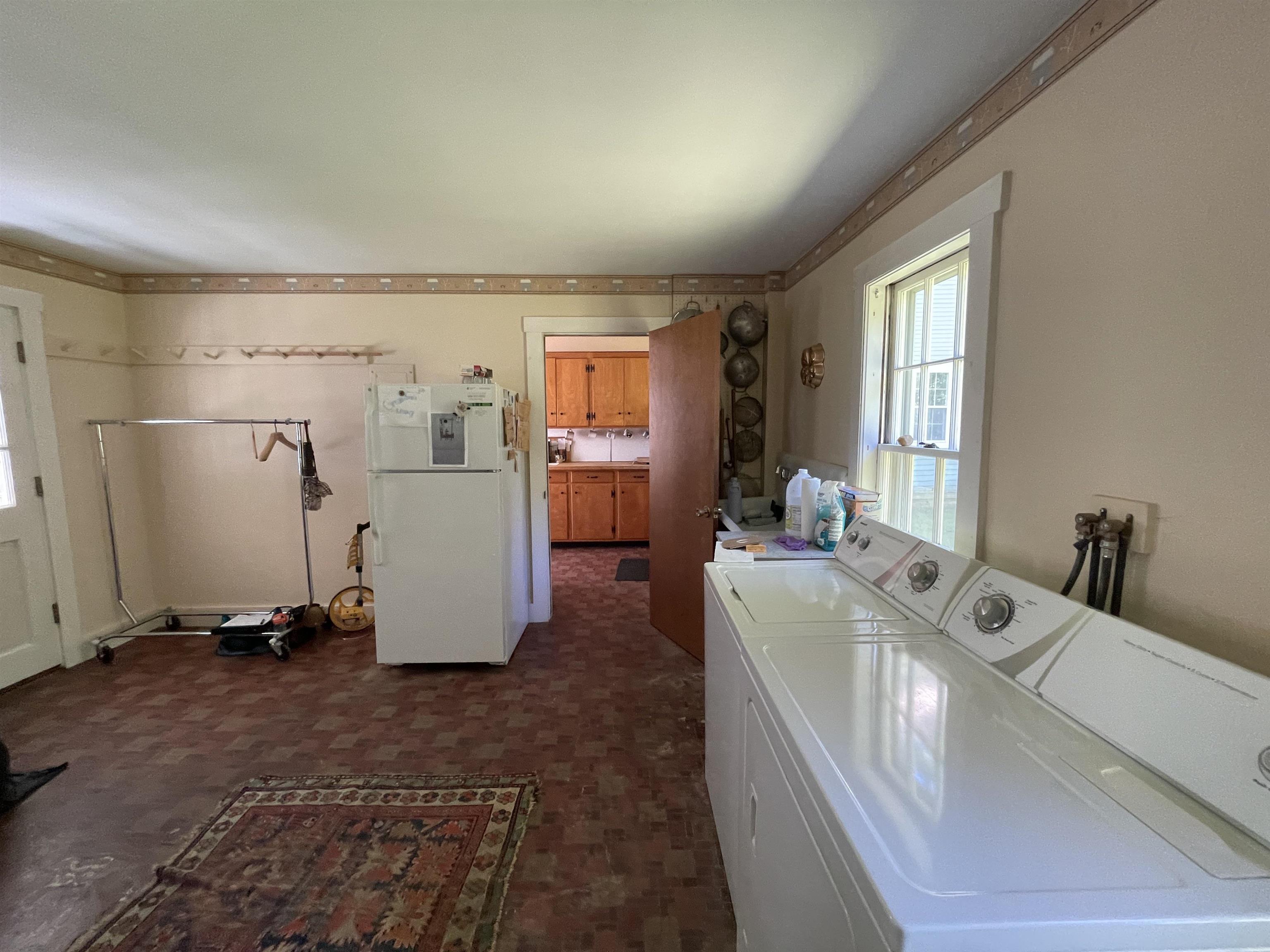 346 Hewitt Hill Road Pomfret, VT 05053 - Photo 7 of 38
