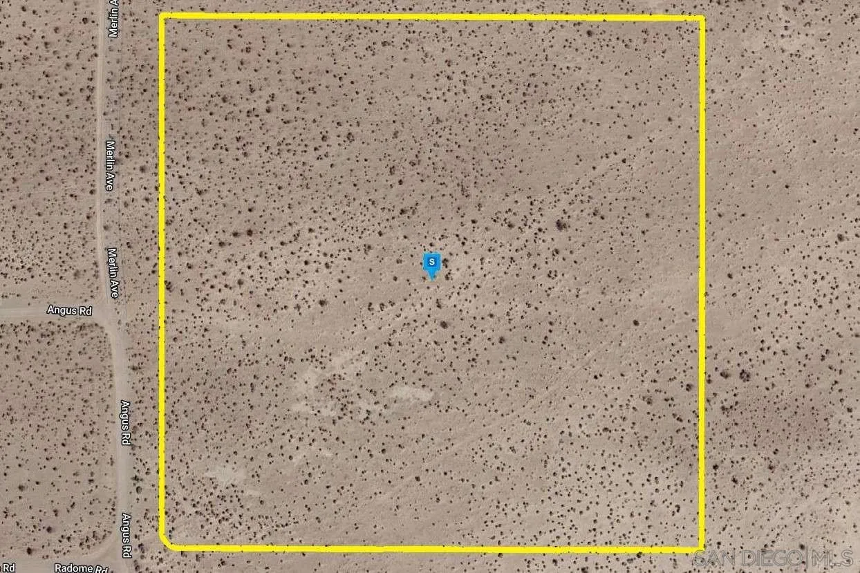 0 Radome Road, Unit 20 Newberry Springs, CA 92365 - Photo 20 of 33 a bathroom with a shower