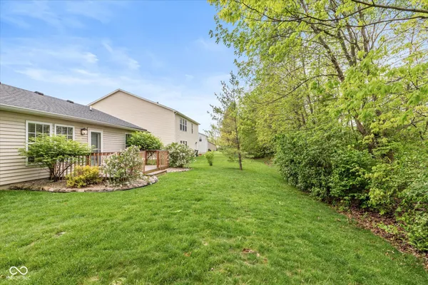 $235,000 | 560 Runnymede Court, Greenfield, IN 46140