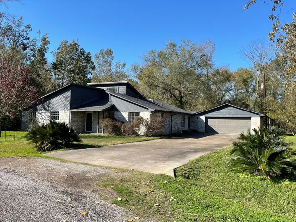 $305,000 | 176 Circle Drive, Onalaska, TX 77360