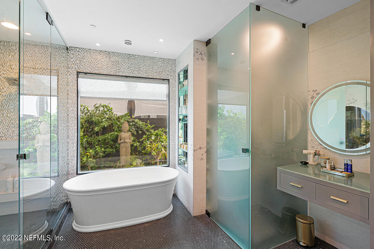 1304 Strand Street Neptune Beach, FL 32266 - Photo 14 of 58 Master Soaking Tub