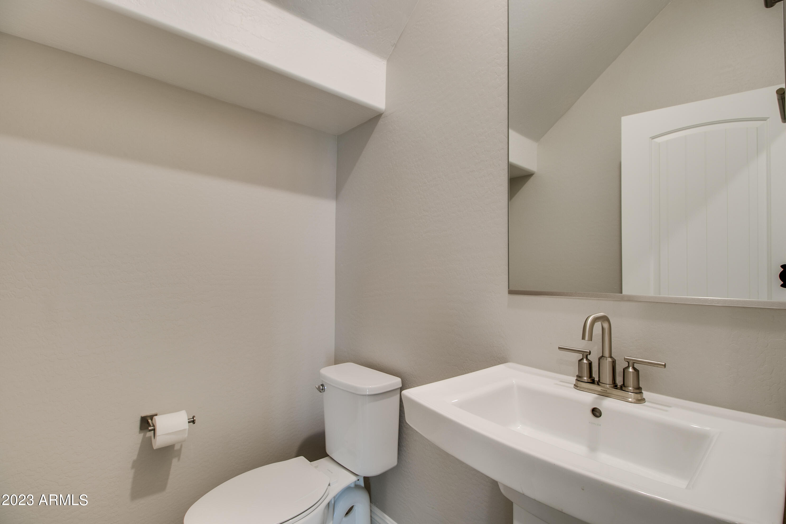 20869 West Thomas Road Buckeye, AZ 85396 - Photo 12 of 30 Thomas-012