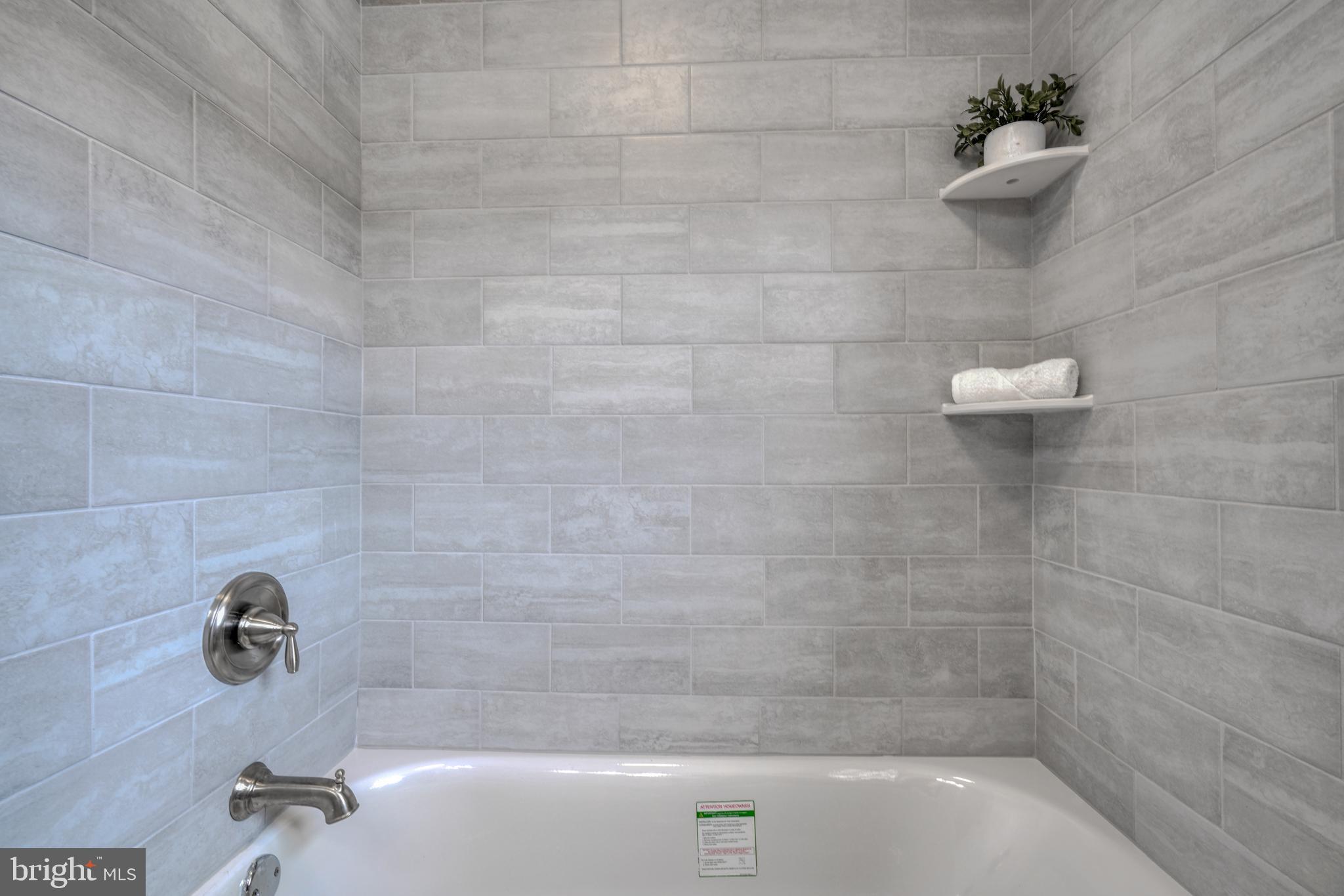 3015 Vulcan Road Dundalk, MD 21222 - Photo 27 of 42 BEAUTIFULLY YTILED SHOWER