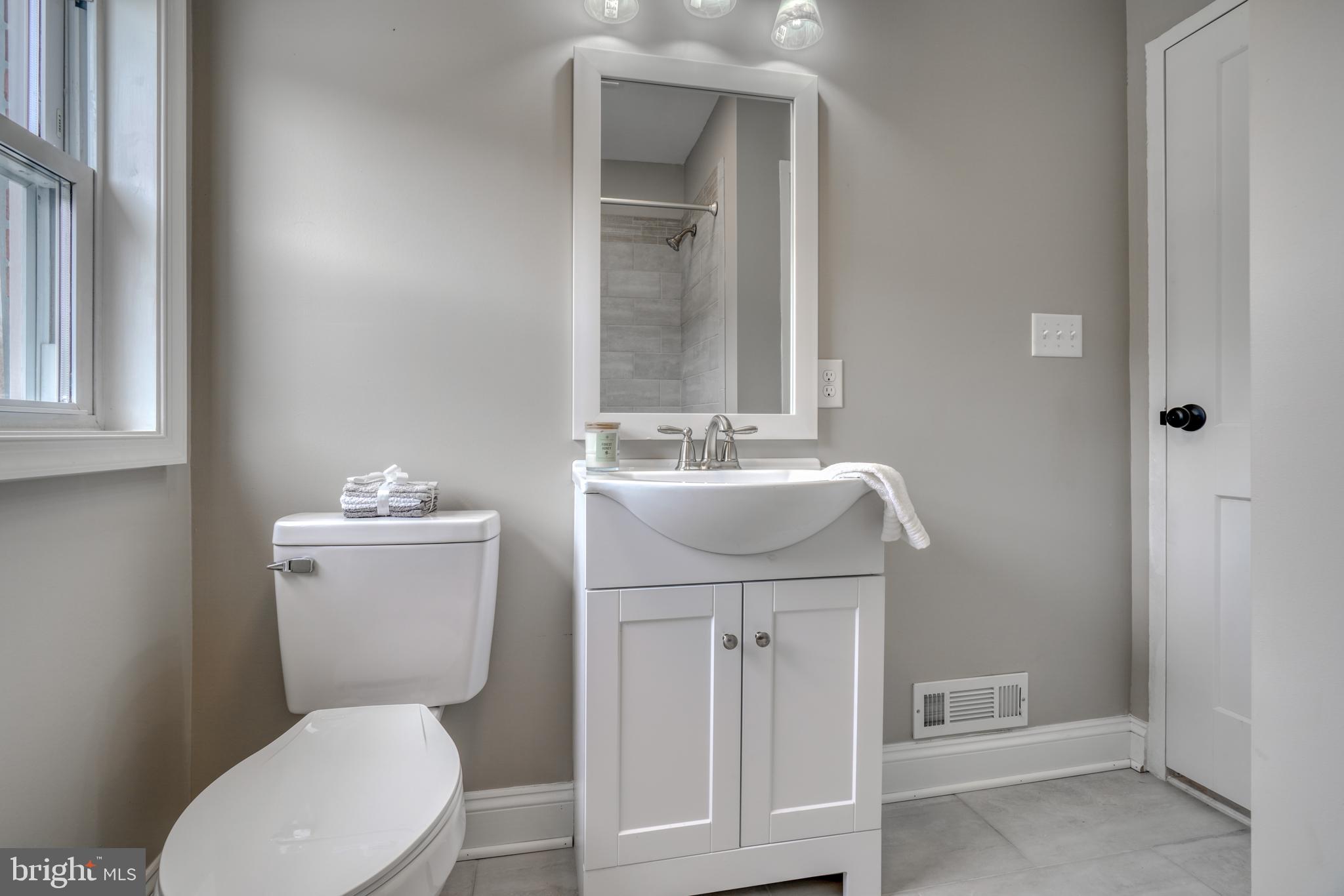 3015 Vulcan Road Dundalk, MD 21222 - Photo 28 of 42