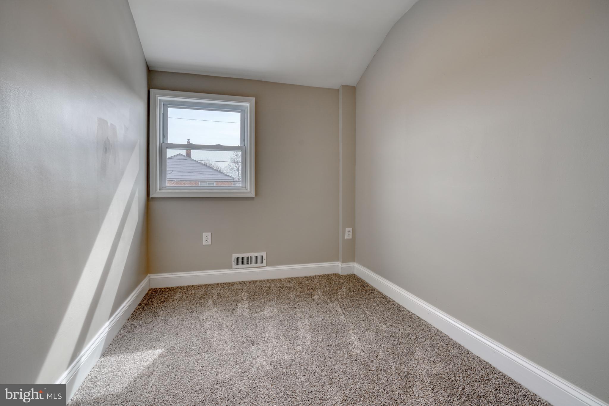 3015 Vulcan Road Dundalk, MD 21222 - Photo 33 of 42