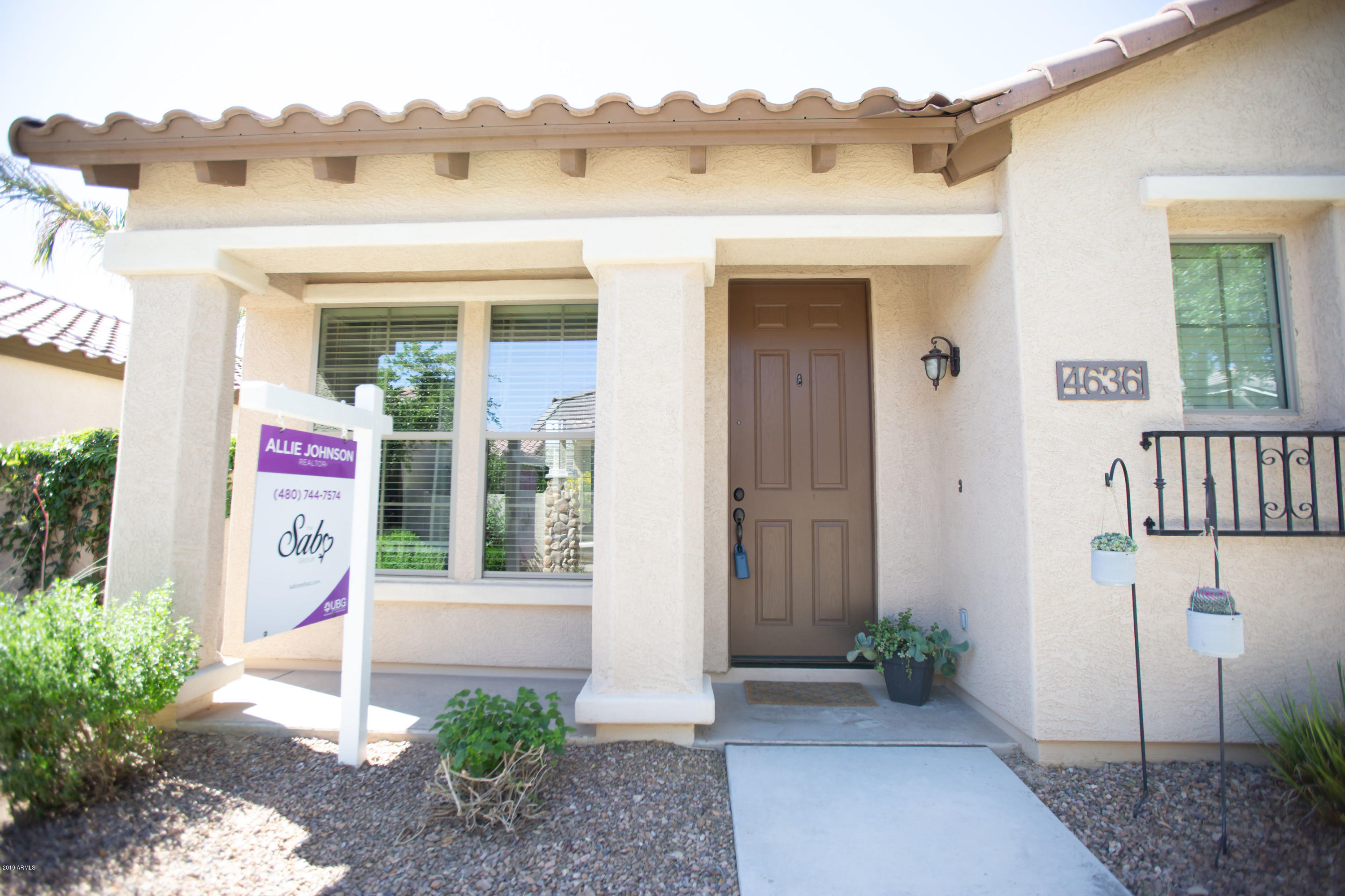 4636 East Blue Sage Road Gilbert, AZ 85297 - Photo 2 of 21 Home-38