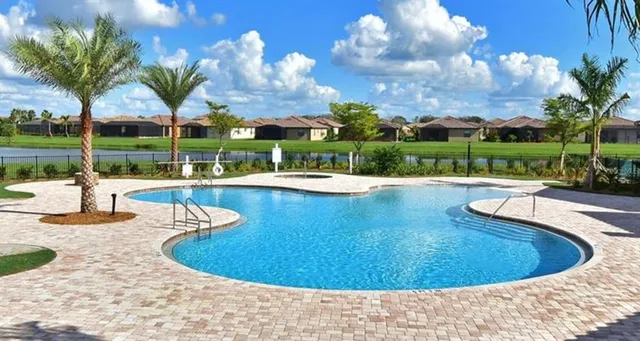 $589,000 | 7156 Marsh View Terrace, Bradenton, FL 34212