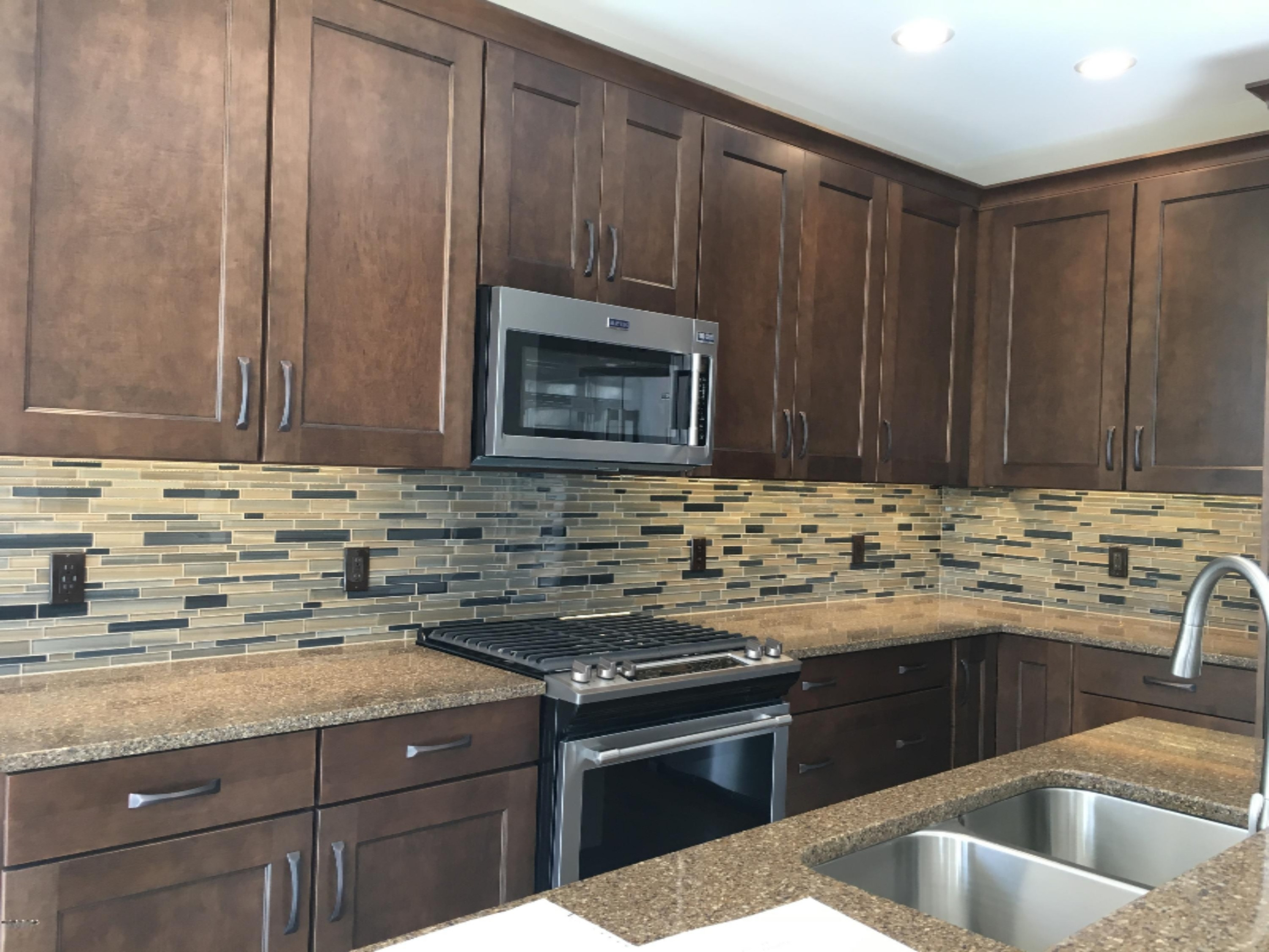 3412 Dunns Ridge, Unit 63 Kalamazoo, MI 49009 - Photo 8 of 33 WW-63 kitchen