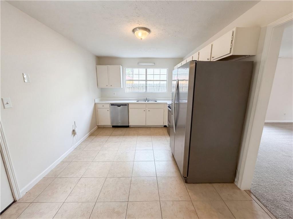 1541 Dillard Road Stone Mountain, GA 30088 - Photo 5 of 16