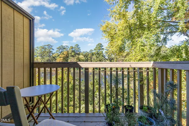 $169,000 | 3089 Huntleigh Drive, Raleigh, NC 27604