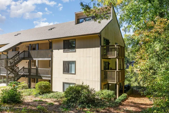 $169,000 | 3089 Huntleigh Drive, Raleigh, NC 27604