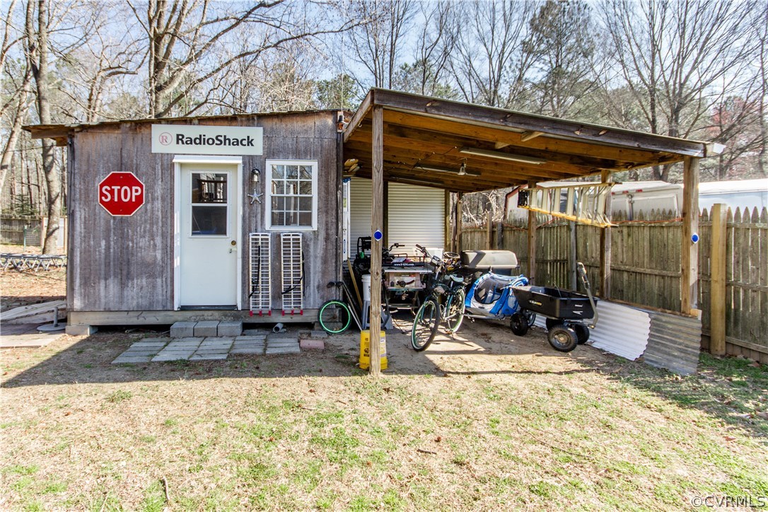 17813 Willowynde Road Chester, VA 23836 - Photo 12 of 12 Gallery Image 12