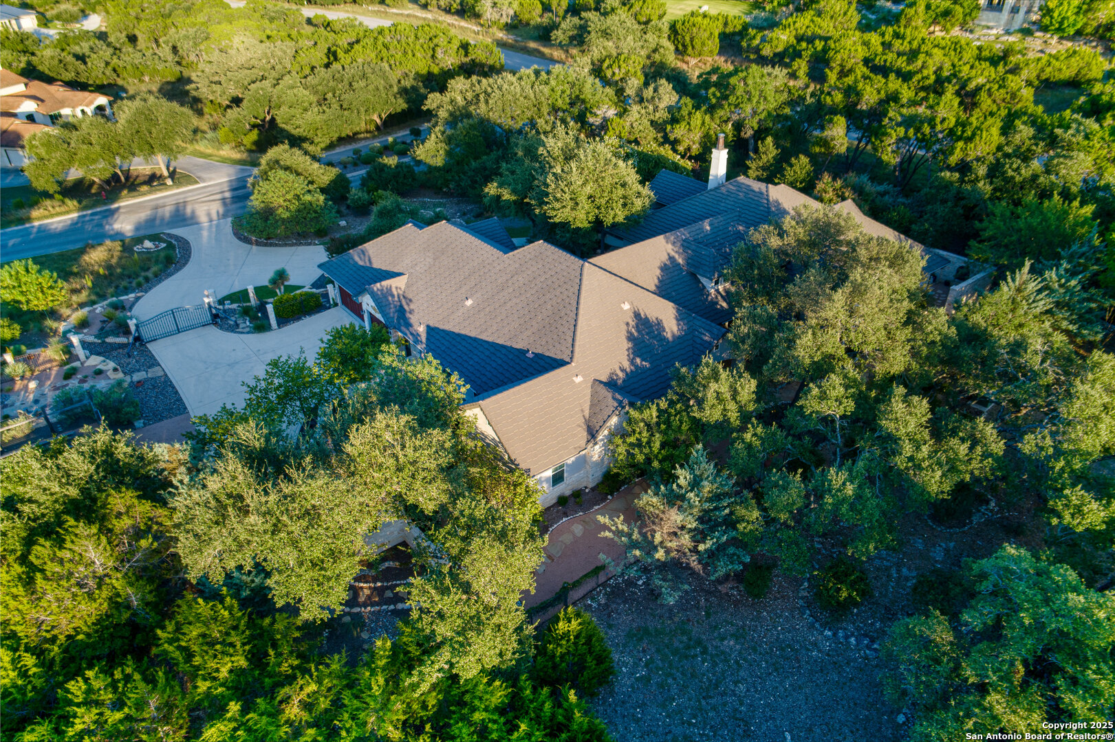 8 Winged Foot Boerne, TX 78006 - Photo 11 of 81