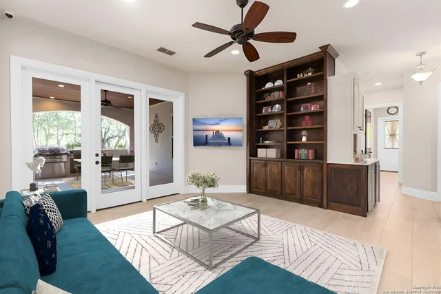 $2,449,000 | 8 Winged Foot, Boerne, TX 78006