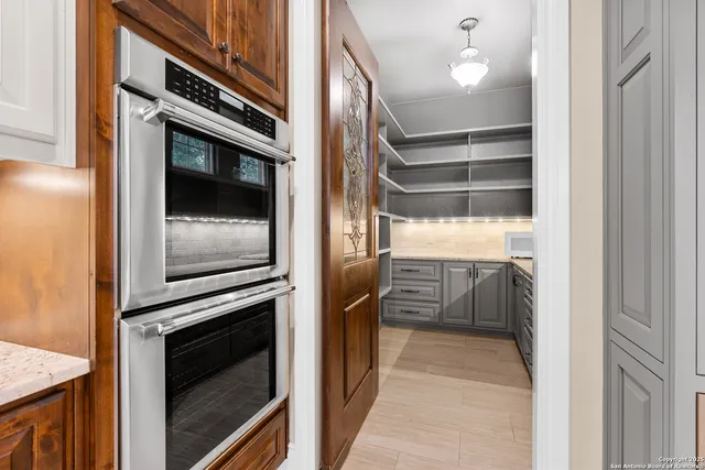 $2,449,000 | 8 Winged Foot, Boerne, TX 78006