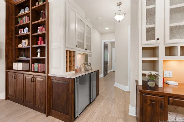 $2,449,000 | 8 Winged Foot, Boerne, TX 78006