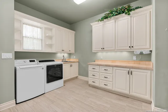 $2,449,000 | 8 Winged Foot, Boerne, TX 78006