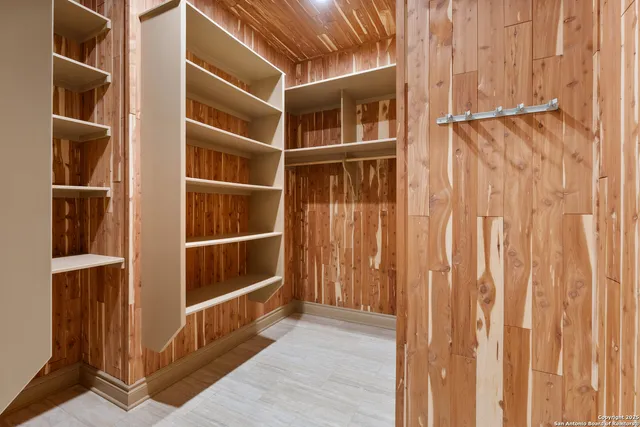 $2,449,000 | 8 Winged Foot, Boerne, TX 78006