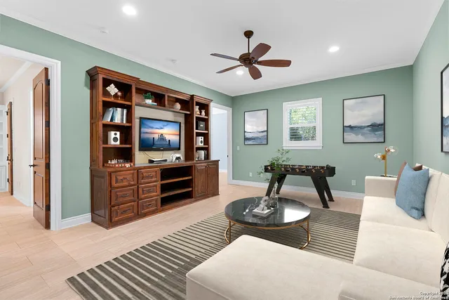 $2,449,000 | 8 Winged Foot, Boerne, TX 78006