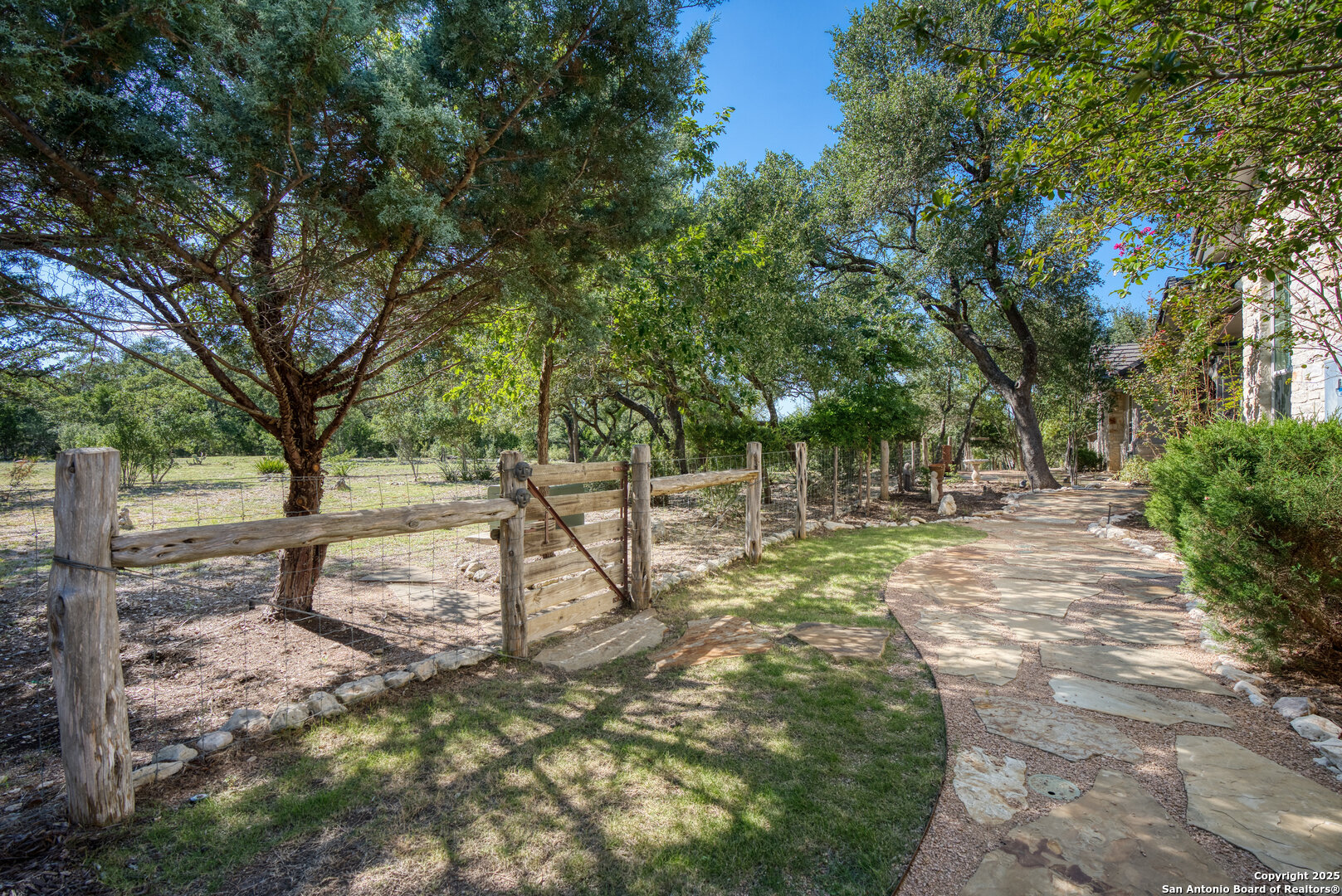 8 Winged Foot Boerne, TX 78006 - Photo 77 of 81