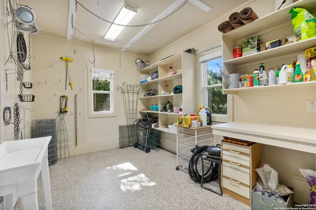 $2,449,000 | 8 Winged Foot, Boerne, TX 78006