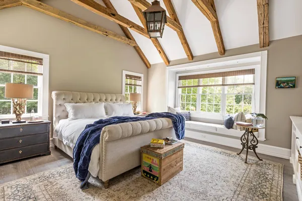 $29,500,000 | 266 & 300 Sagaponack Road, Bridgehampton, NY 11932
