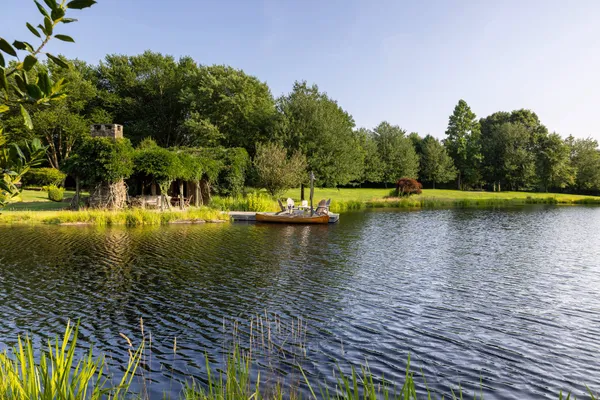 $29,500,000 | 266 & 300 Sagaponack Road, Bridgehampton, NY 11932