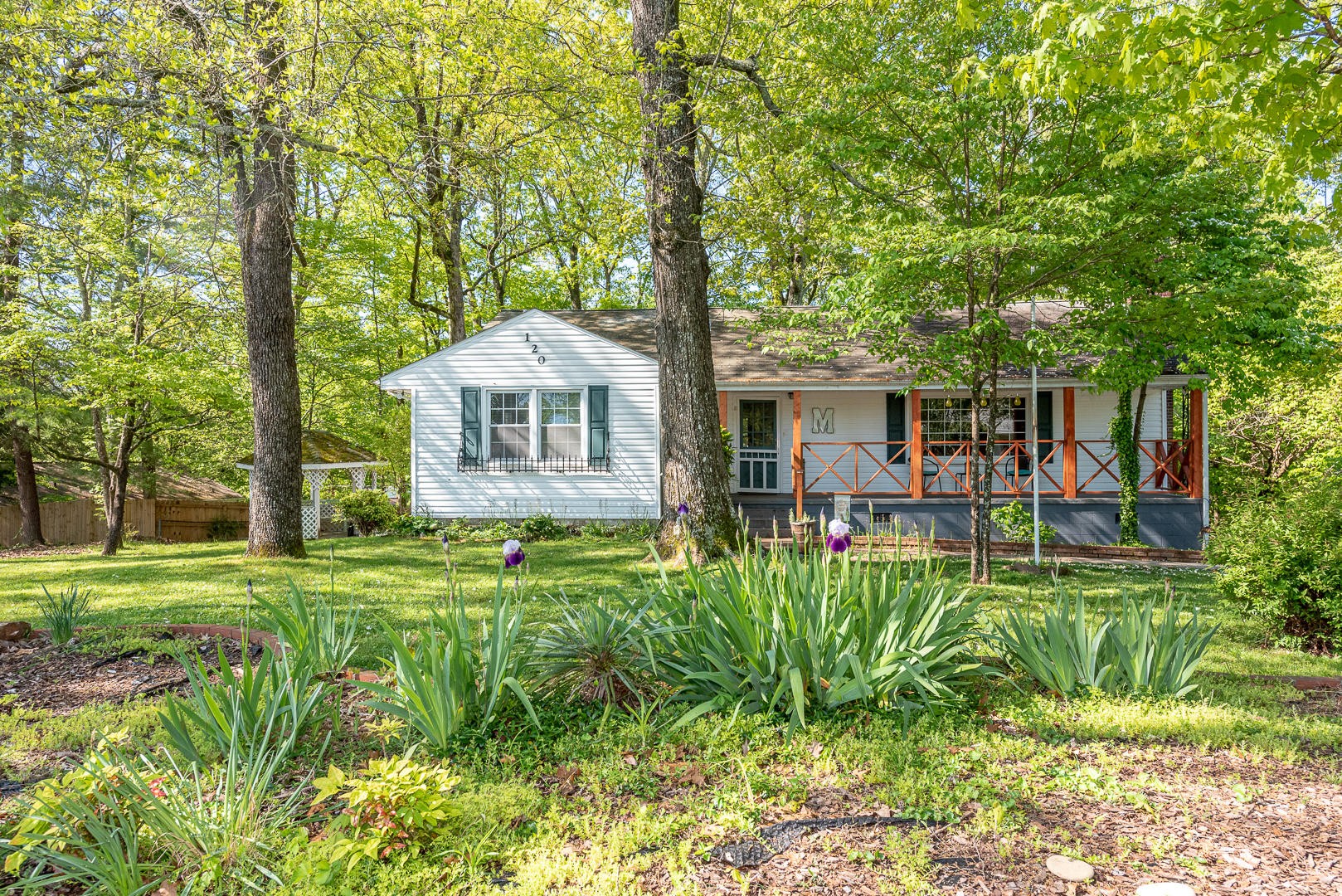 120 Independence Lane Oak Ridge, TN 37830 - Photo 1 of 31 Gallery Image 1