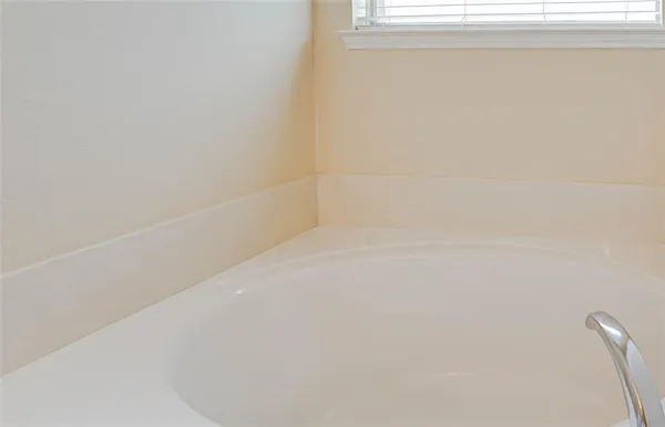 $2,150 | 8928 Silent Brook Lane, Fort Worth, TX 76244