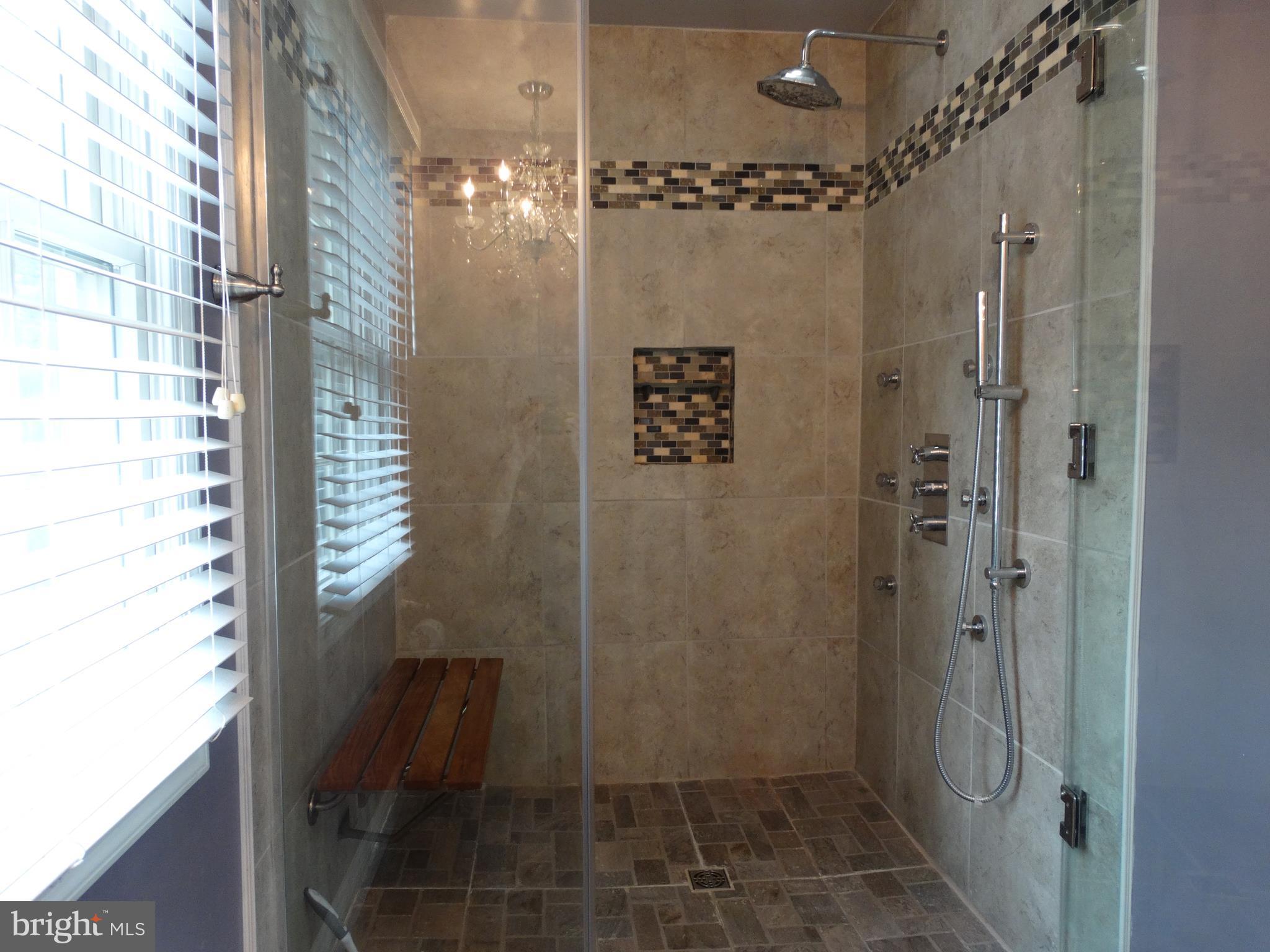 709 Monarch Ridge Road Frederick, MD 21703 - Photo 22 of 30 Bath (Master)