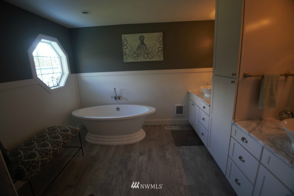 10202 148th Avenue Southeast Renton, WA 98059 - Photo 23 of 25 Gallery Image 23