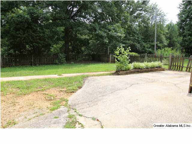 117 Barclay Road Talladega, AL 35160 - Photo 6 of 16