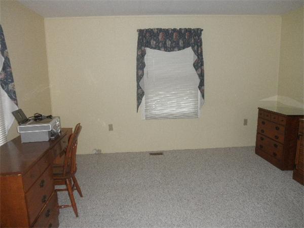 19 Valley Forge Road Taunton, MA 02780 - Photo 9 of 20 Gallery Image 9
