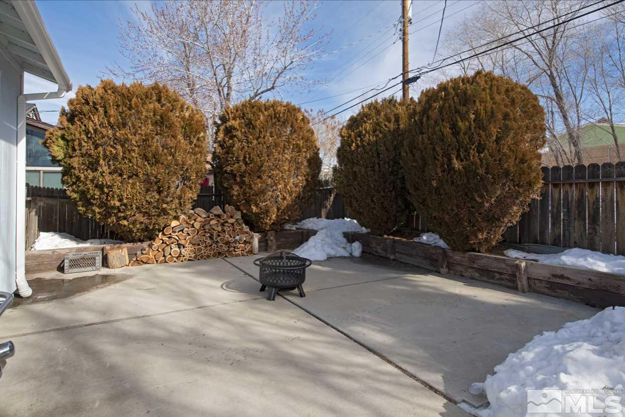 7726 Fowler Avenue Reno, NV 89506 - Photo 10 of 24 Photo 10