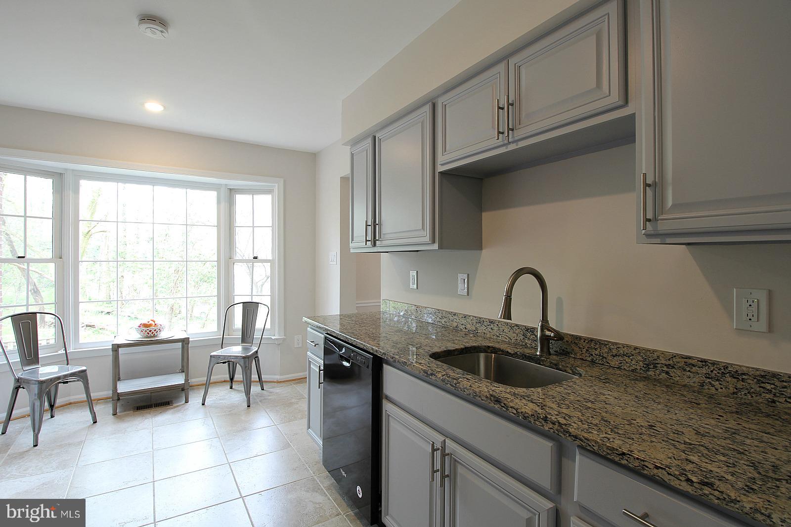 2284 Cartbridge Road Falls Church, VA 22043 - Photo 11 of 25 Gallery Image 11