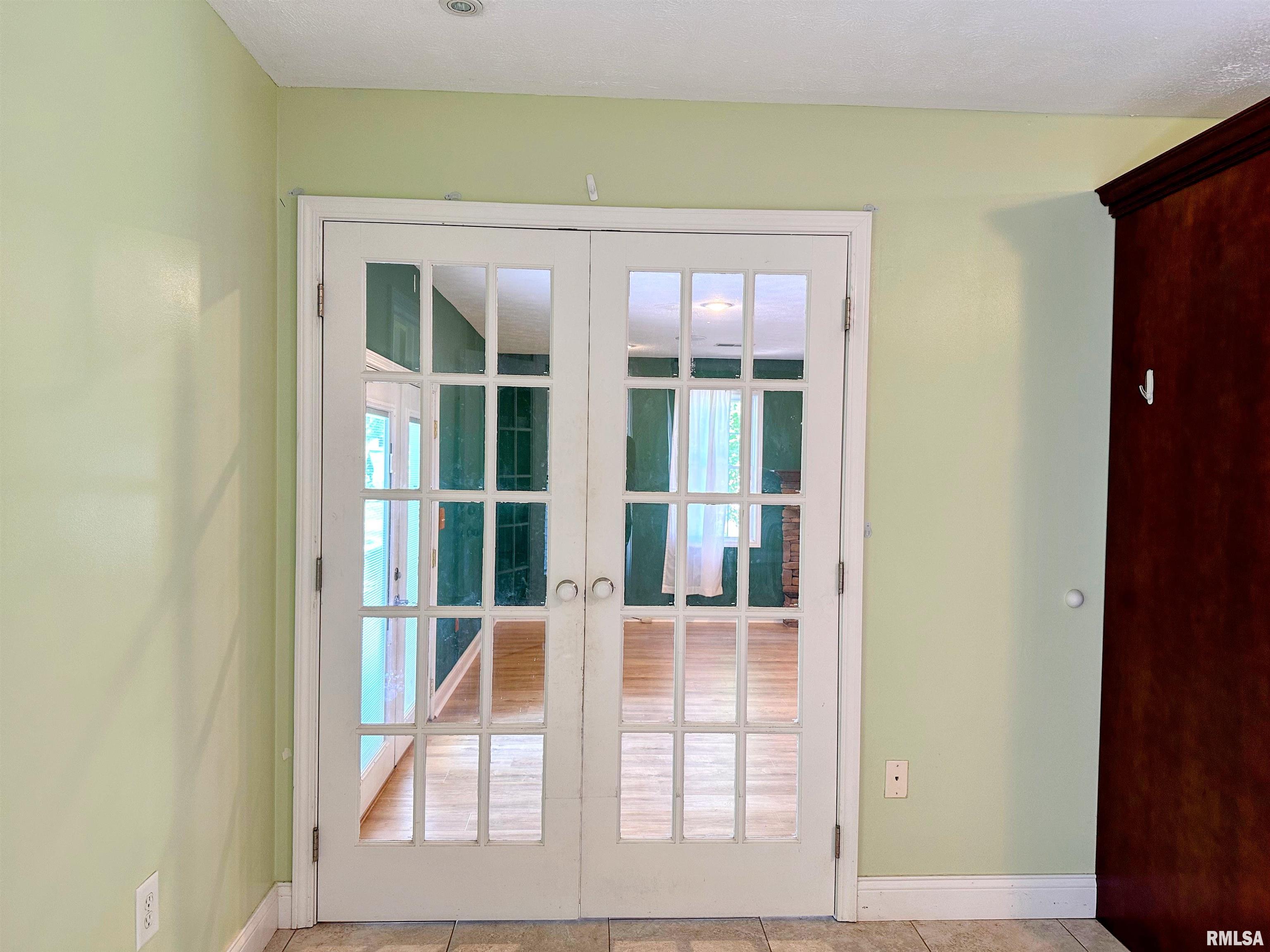 15307 Remington Road Marion, IL 62959 - Photo 13 of 63 Gallery Image 13