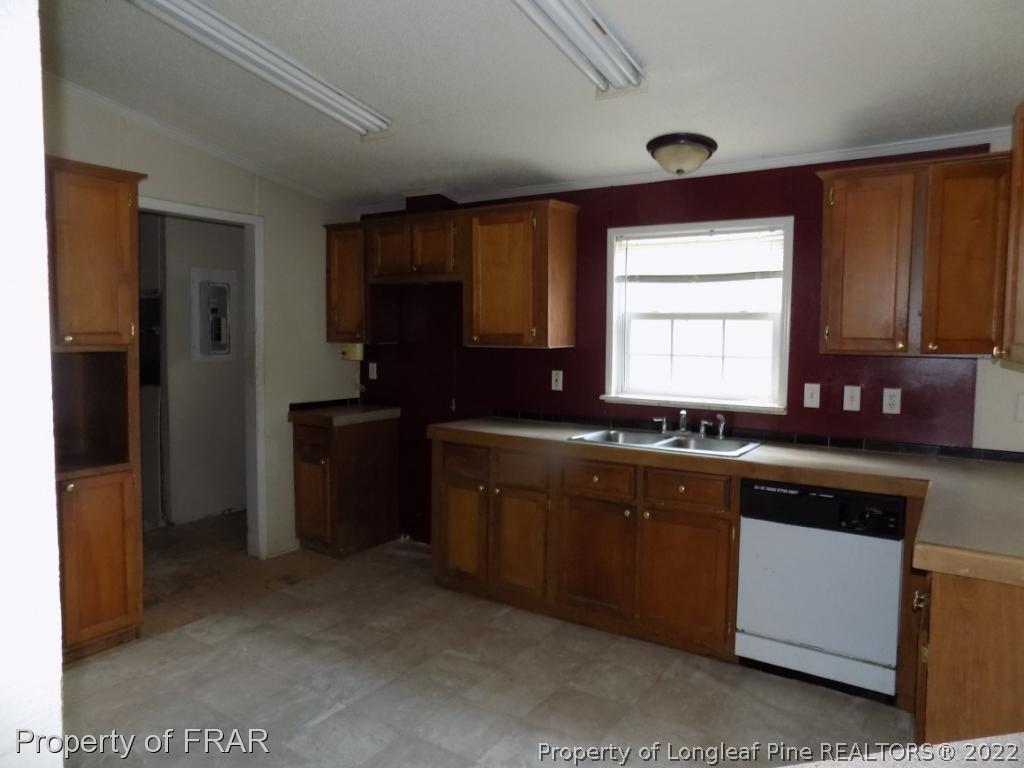 428 Jude Road Maxton, NC 28364 - Photo 7 of 13 Gallery Image 7