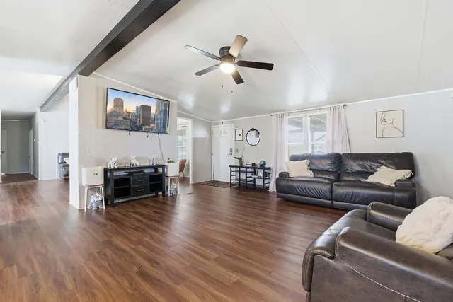 $299,990 | 344 Coronado Lane, Kyle, TX 78640