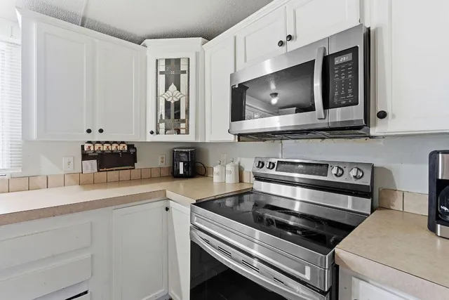 $299,990 | 344 Coronado Lane, Kyle, TX 78640