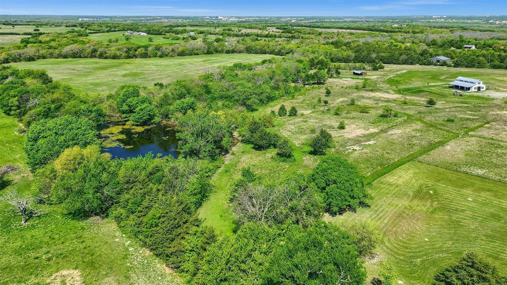 0 Harrell Road Howe, TX 75459 - Photo 2 of 22 a view of a lush green space