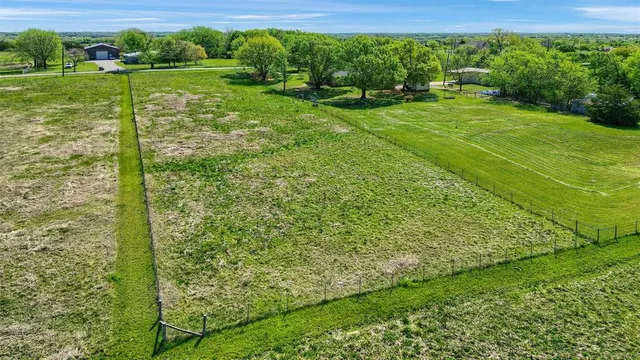 a view of an outdoor space with a lake view