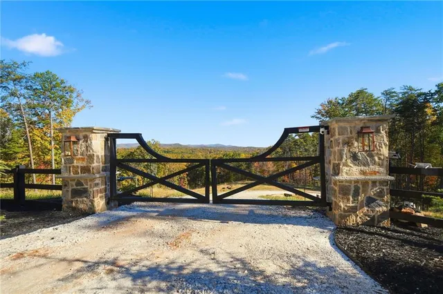 $269,000 | 1420 Sunset Trail, Talking Rock, GA 30175