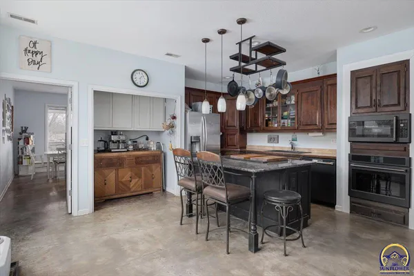 $1,700,000 | 4919 Ferguson Road, Perry, KS 66073