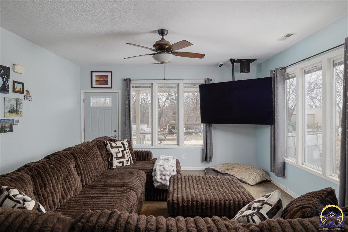 4919 Ferguson Road Perry, KS 66073 - Photo 35 of 66